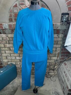 sweat suit sweat shirt sweat pants 1980s blue